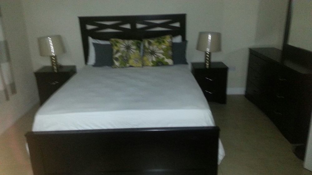 New Kingston Guest Apt At Sonoma Estate Eksteriør billede